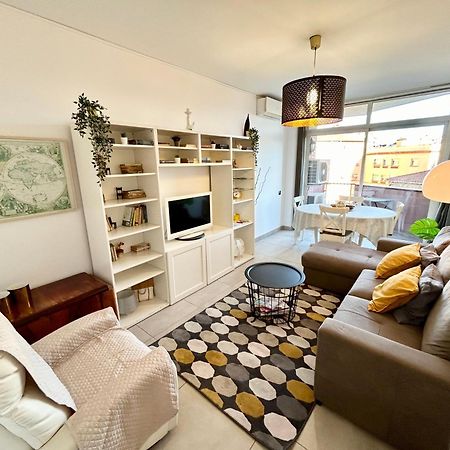 Apartment Sagrera Barcelona Bagian luar foto