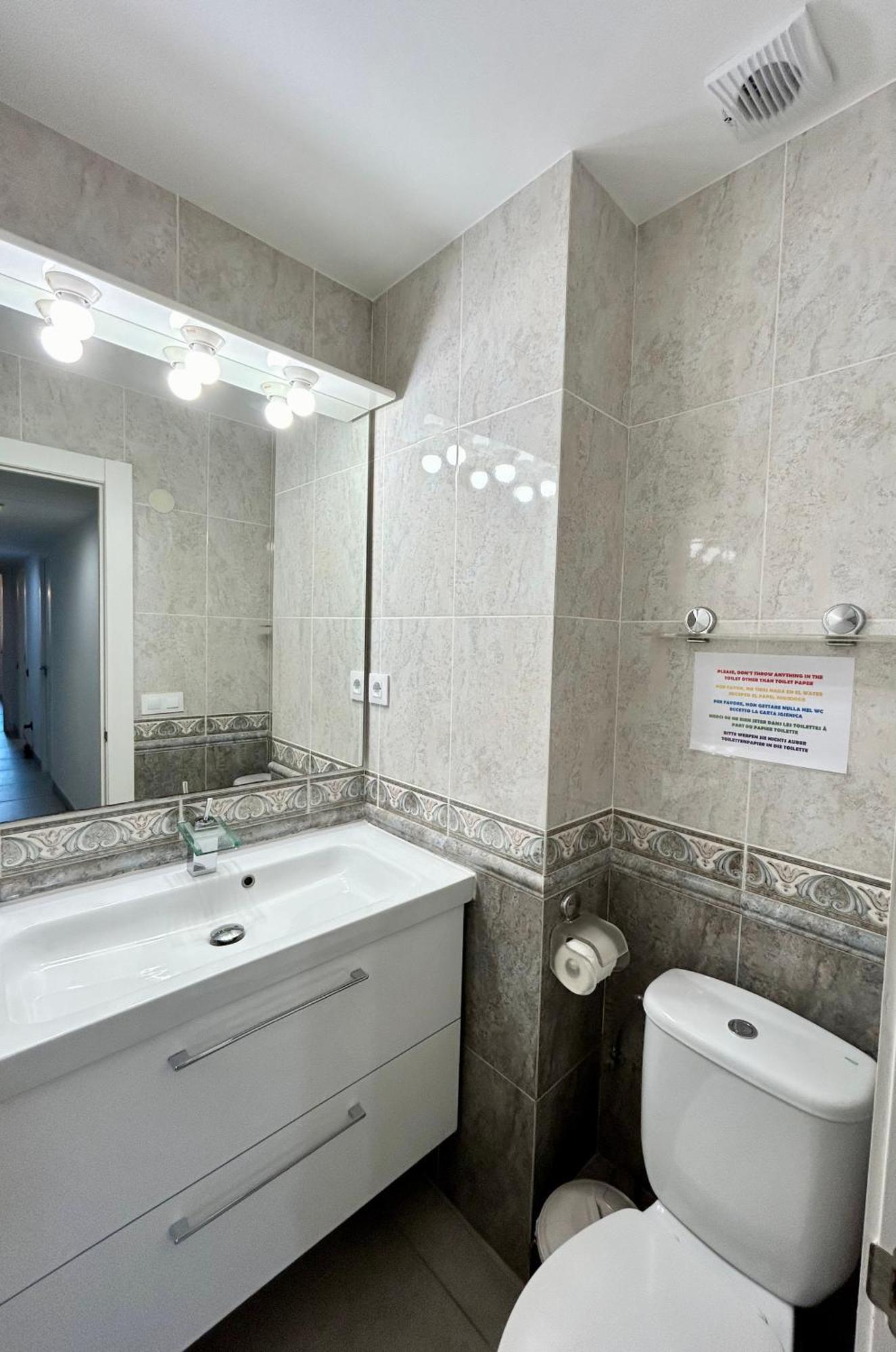 Apartment Sagrera Barcelona Bagian luar foto